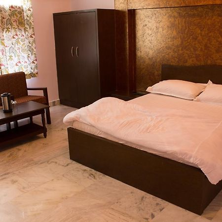 Hotel Holiday Home Джайпур Екстериор снимка