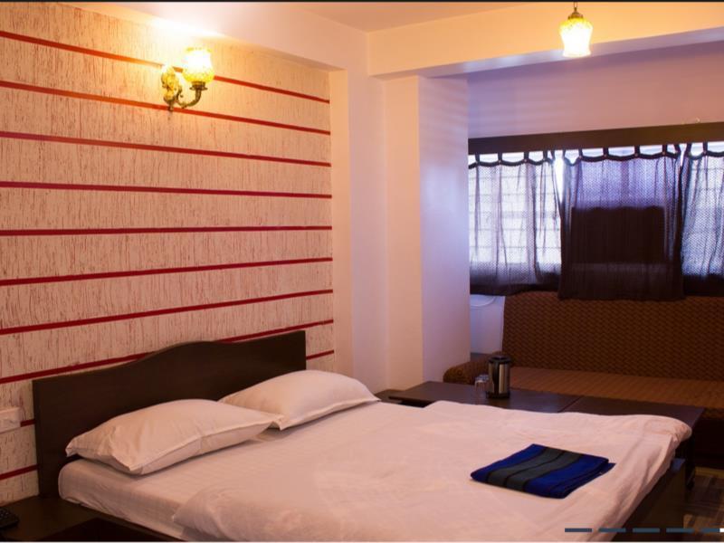 Hotel Holiday Home Джайпур Екстериор снимка
