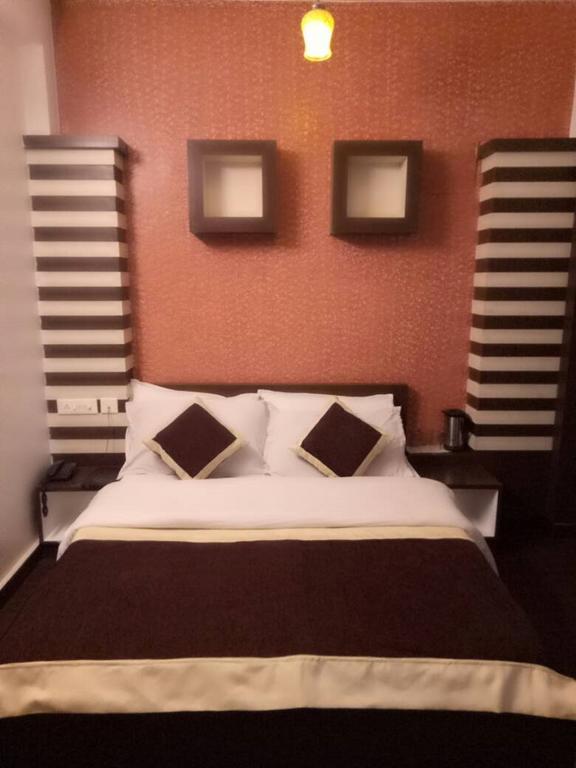 Hotel Holiday Home Джайпур Екстериор снимка